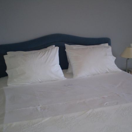 Athena Hotel Milopotamos  Екстериор снимка