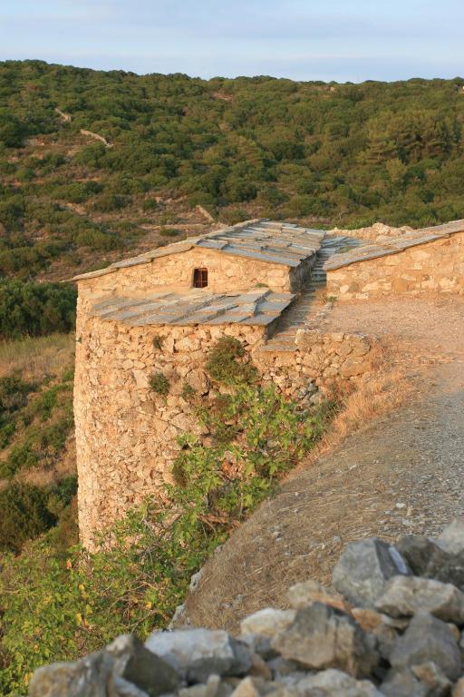 Athena Hotel Milopotamos  Екстериор снимка