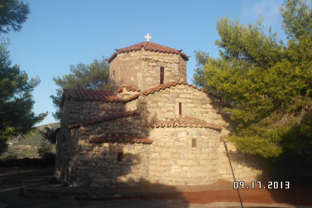 Athena Hotel Milopotamos  Екстериор снимка