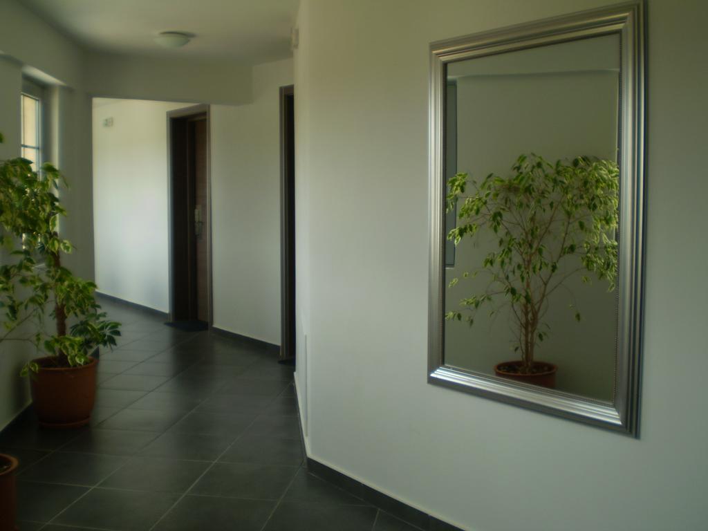 Athena Hotel Milopotamos  Екстериор снимка