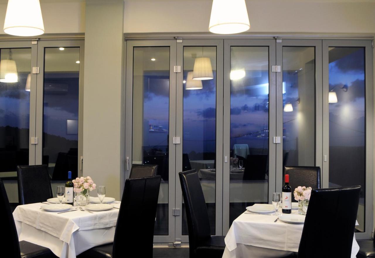 Athena Hotel Milopotamos  Екстериор снимка